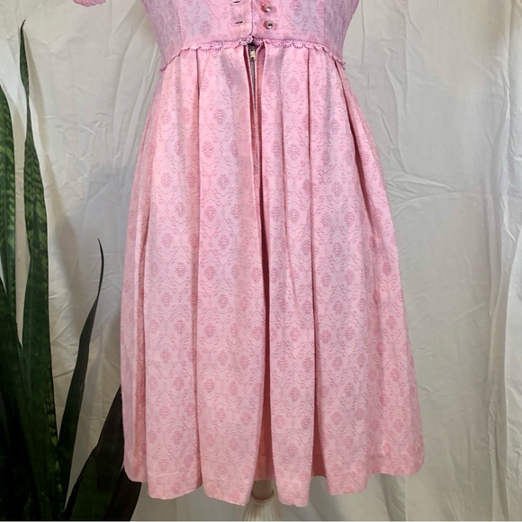 Vintage 1960s-70s Woven Cotton Jacquard Lace Trimmed Pastel Pink Dress - Picture 5 of 13
